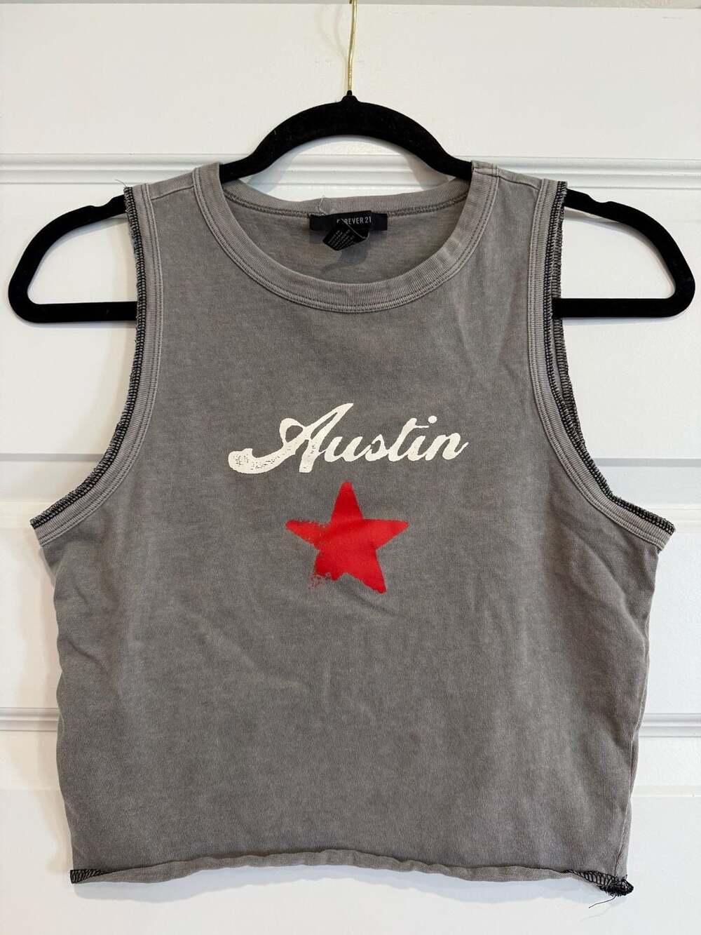 Forever 21 Grey Austin Crop Top With Red Star Graphic Size Small